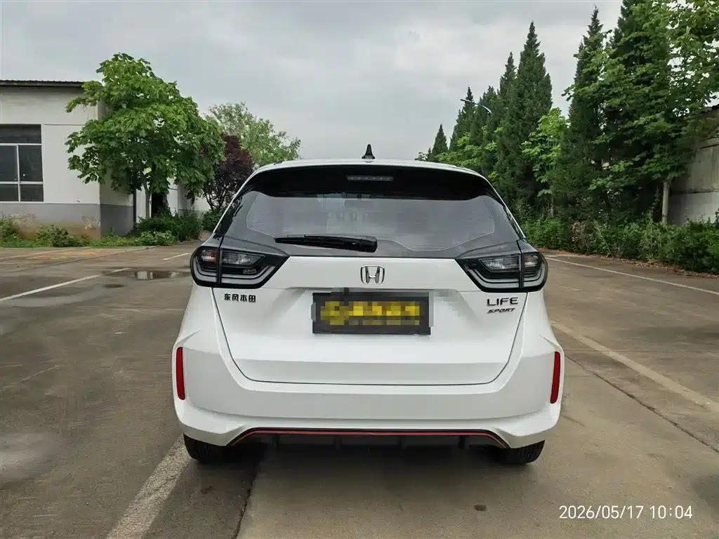 LIFE 2023 1.5L CVT SPORT Edition — миниатюра 6