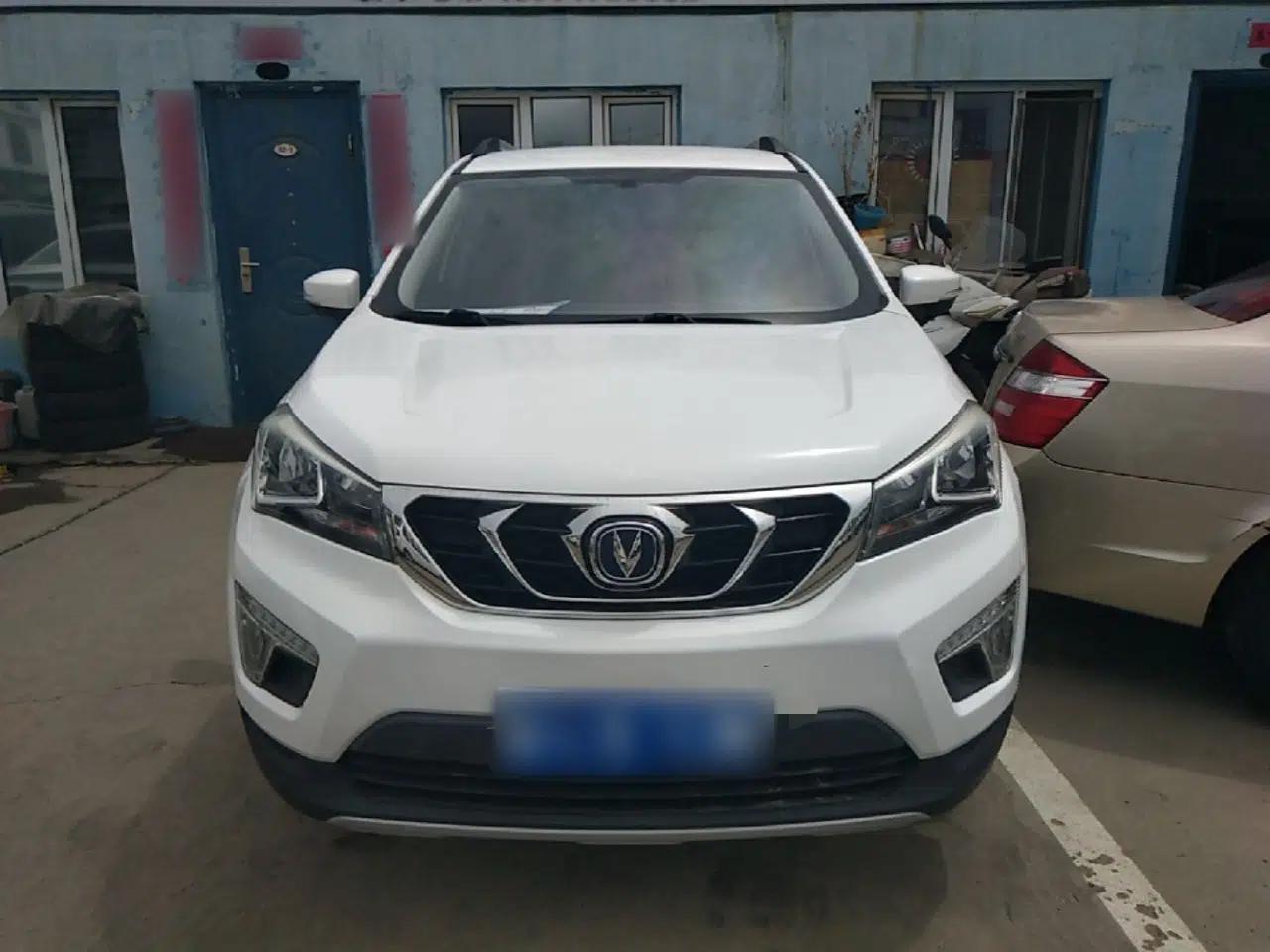 CHANGAN CS15 2016 1.5L Automatic Fashion Edition — миниатюра 2