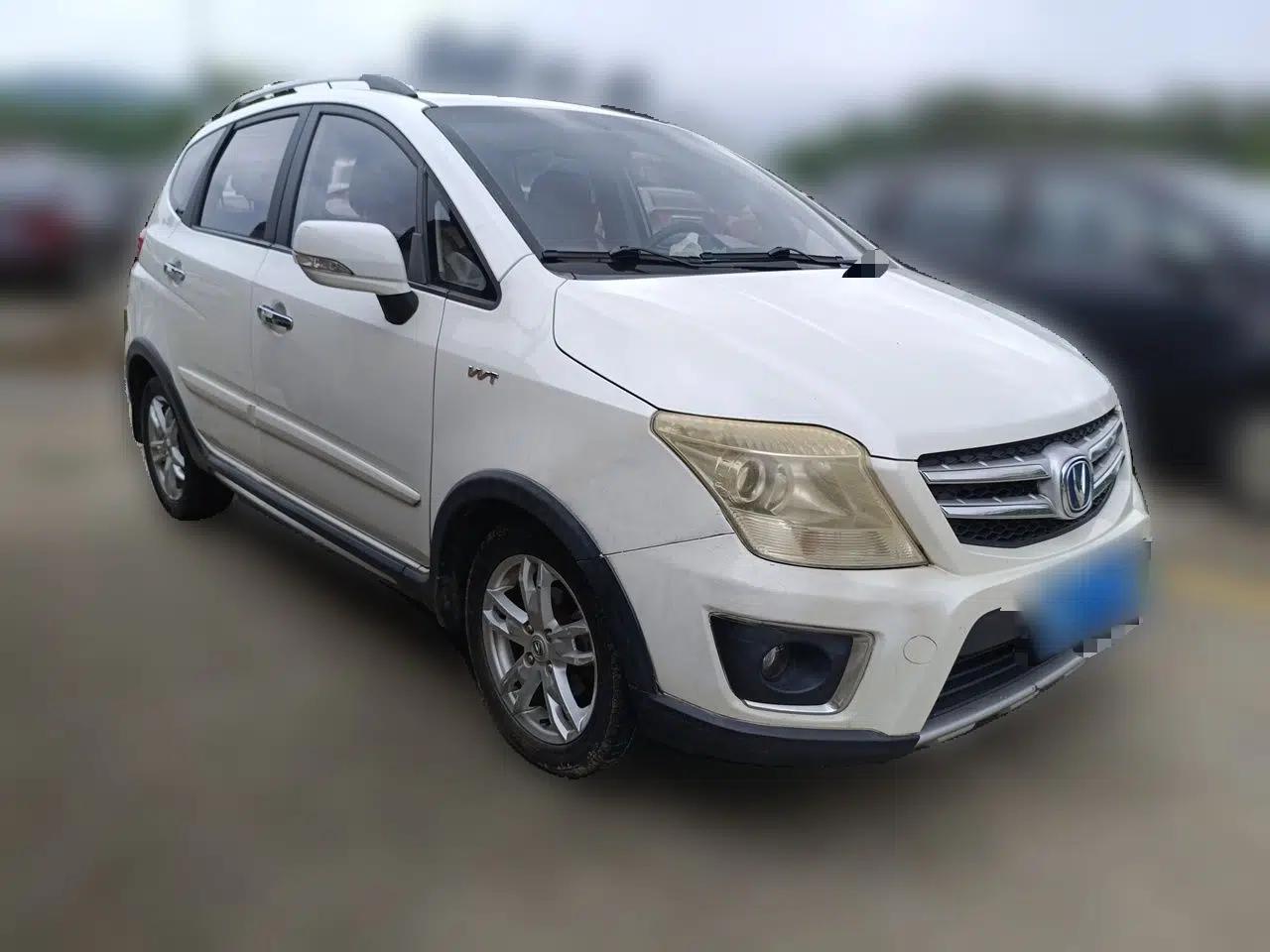 CHANGAN CX20 2014 1.4L IMT Sunroof Navigation Version China IV Standard — миниатюра 3