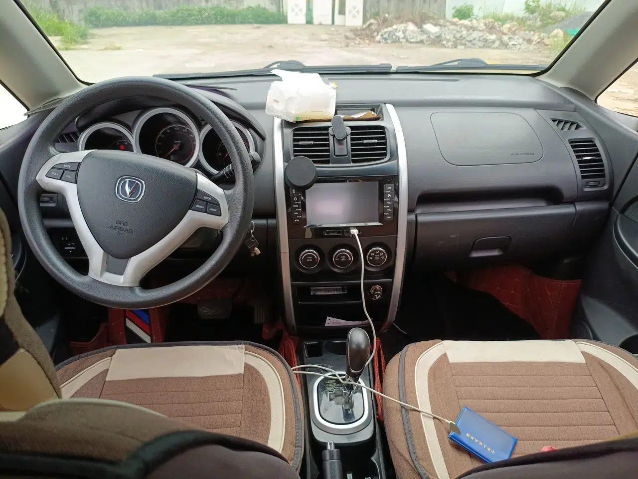 CHANGAN CX20 2014 1.4L IMT Sunroof Navigation Version China IV Standard — миниатюра 10