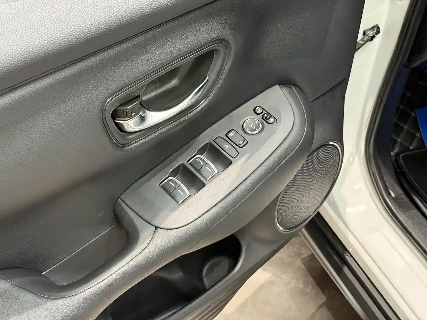 Honda HR-V 2023 240TURBO Enjoy Edition — миниатюра 22
