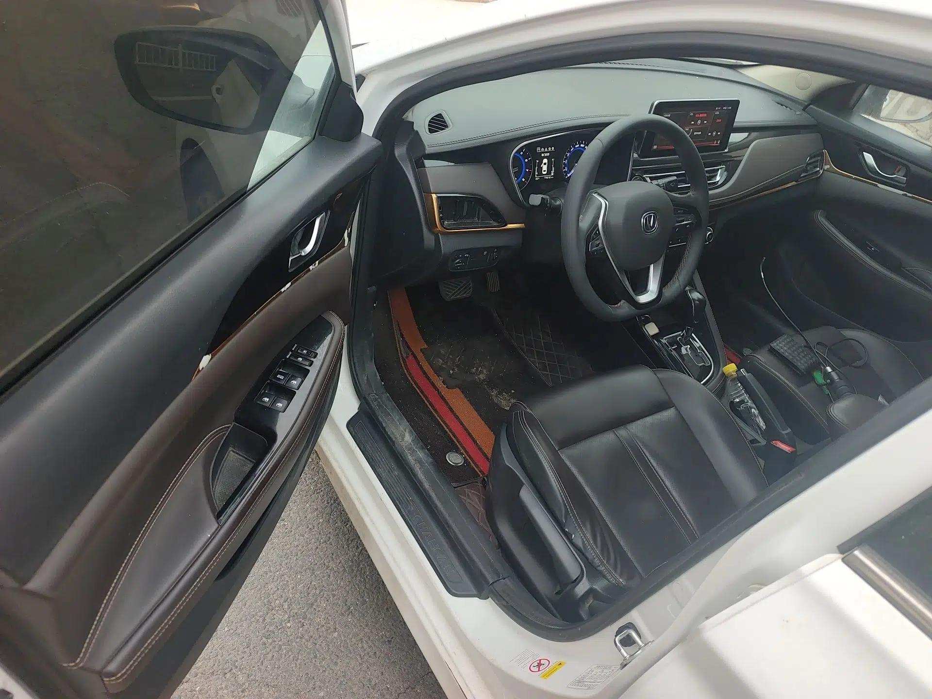 CHANGAN Eado DT 2018 1.6L Automatic Luxury Model — миниатюра 19