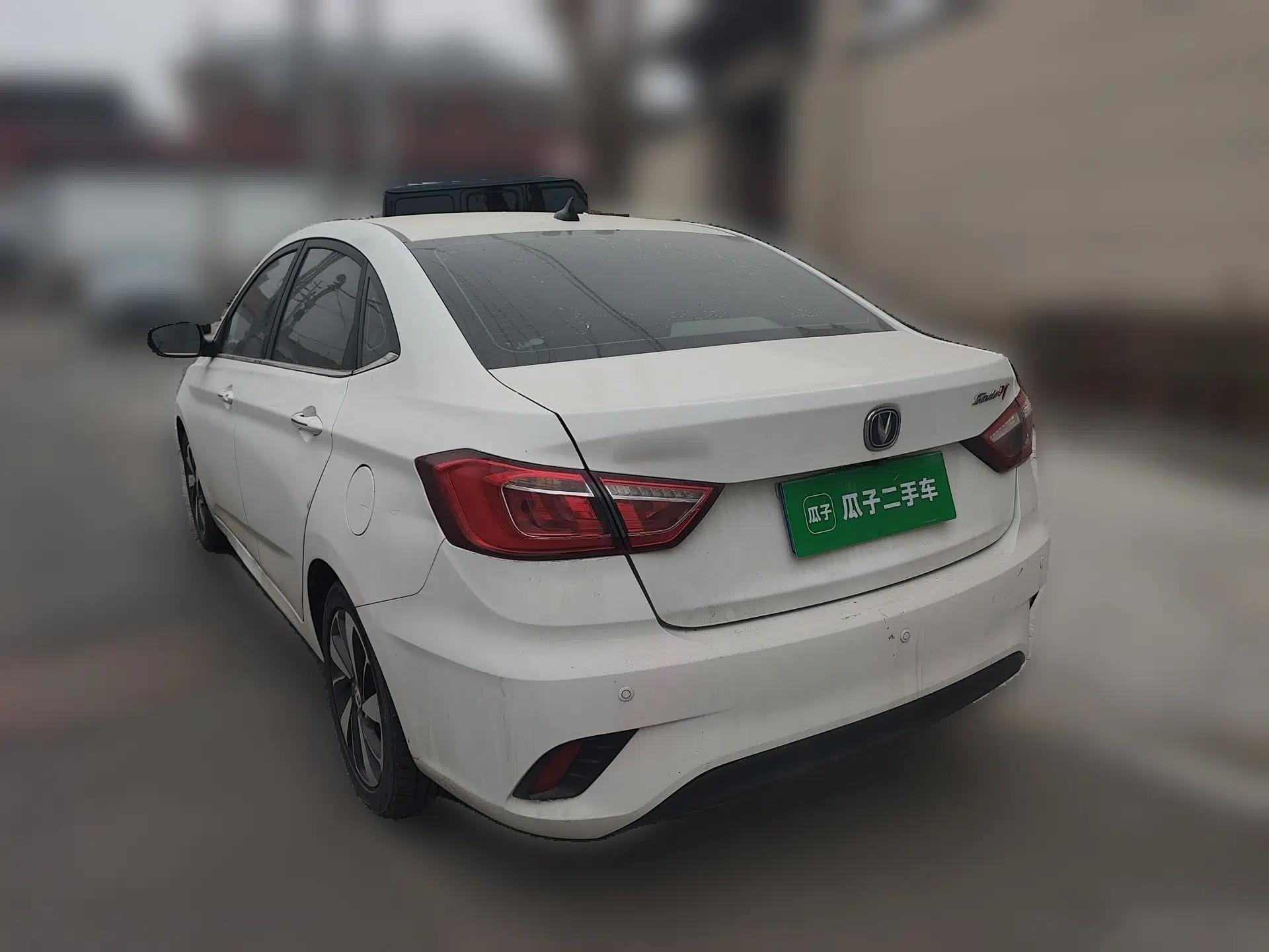 CHANGAN Eado DT 2018 1.6L Automatic Luxury Model — миниатюра 4