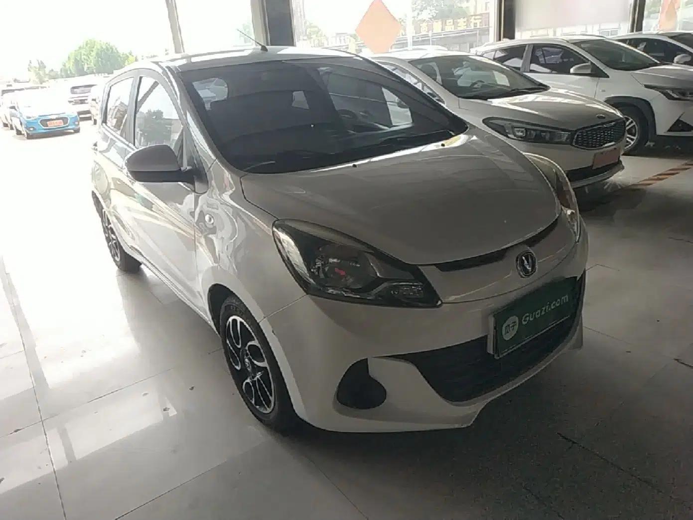 CHANGAN Benni 2015 1.4L IMT Luxury Model China V Standard — миниатюра 3