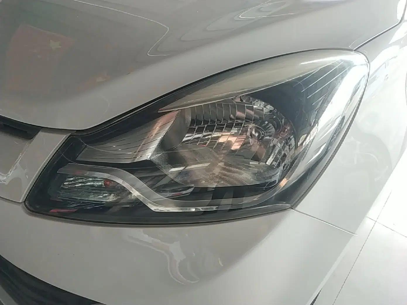 CHANGAN Benni 2015 1.4L IMT Luxury Model China V Standard — миниатюра 9