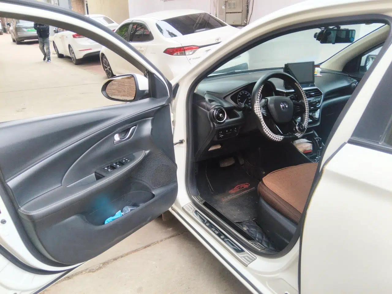 CHANGAN Alsvin 2019 1.5L DCT Comfort Model China VI Standard — миниатюра 17