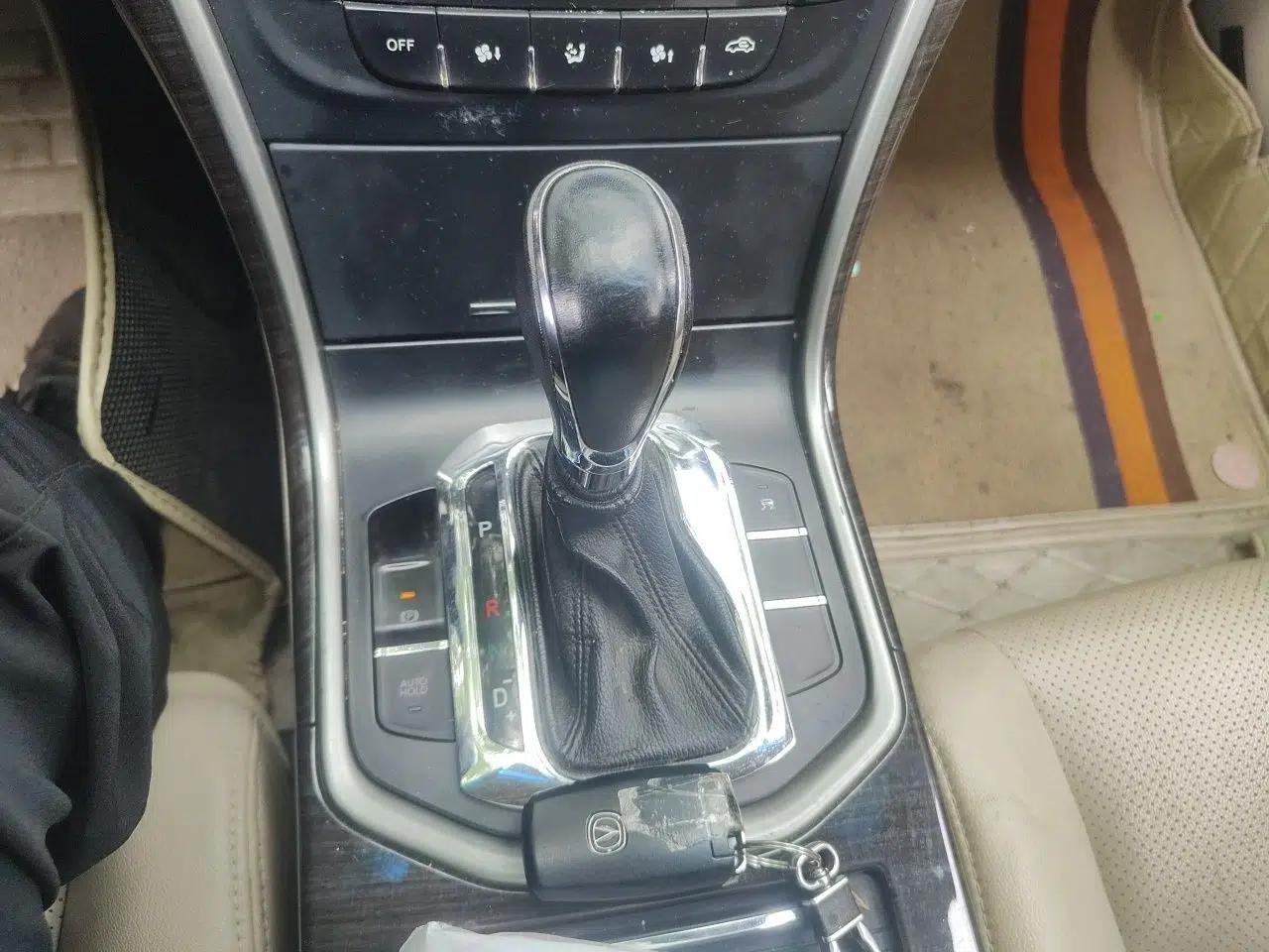 CHANGAN Raeton 2013 1.8T Automatic Prestige Model China IV Standard — миниатюра 15