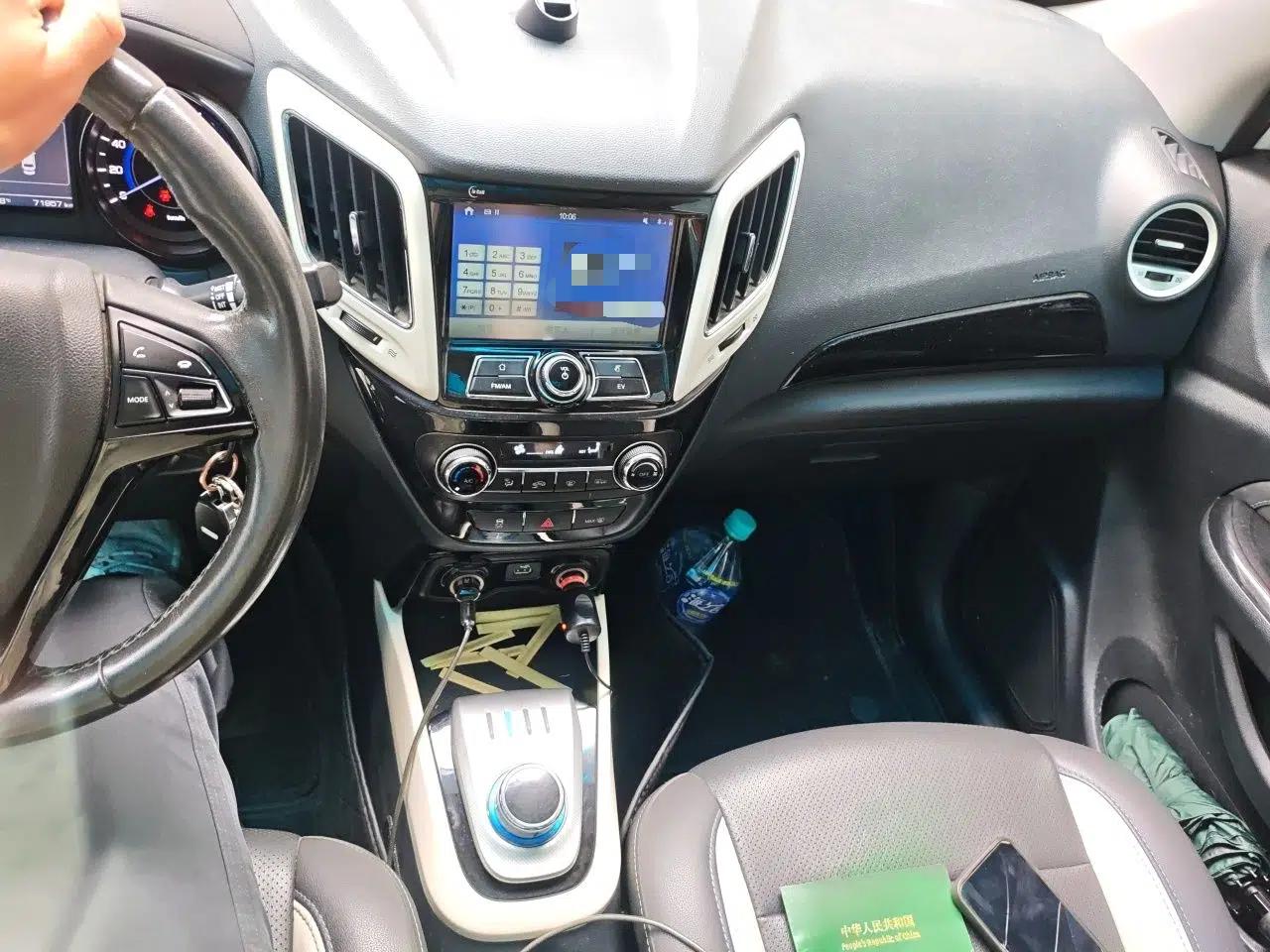 CHANGAN CS15EV 2018 350i — миниатюра 14