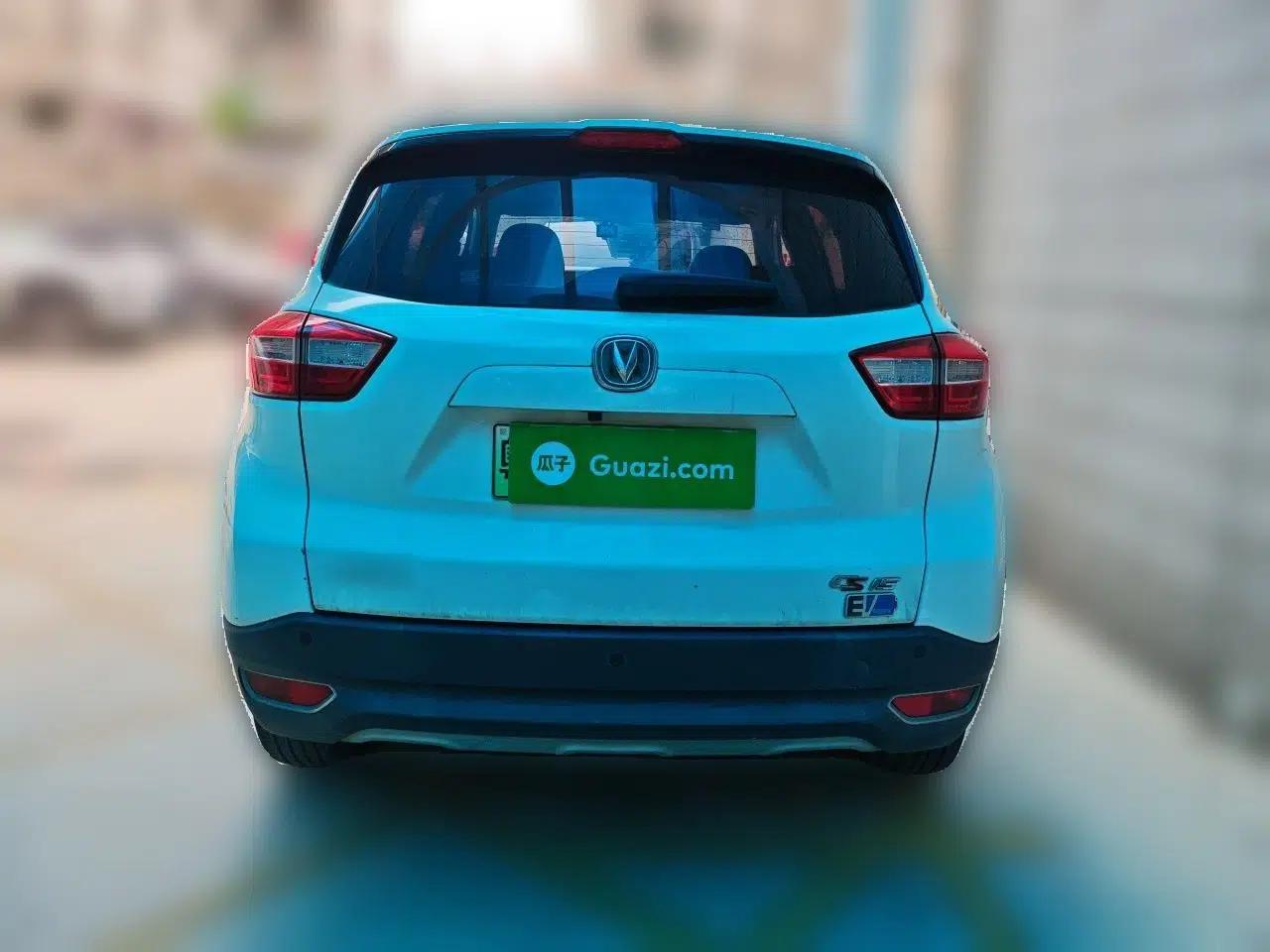 CHANGAN CS15EV 2018 350i — миниатюра 5