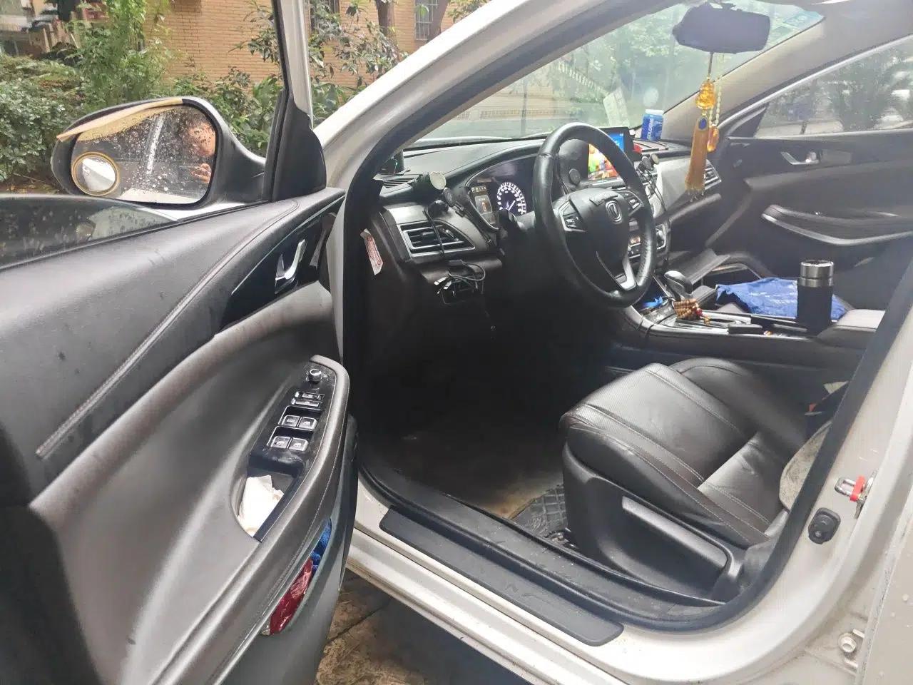 CHANGAN Raeton CC 2019 1.5T Automatic Elegant Starry Edition China VI Standard — миниатюра 17