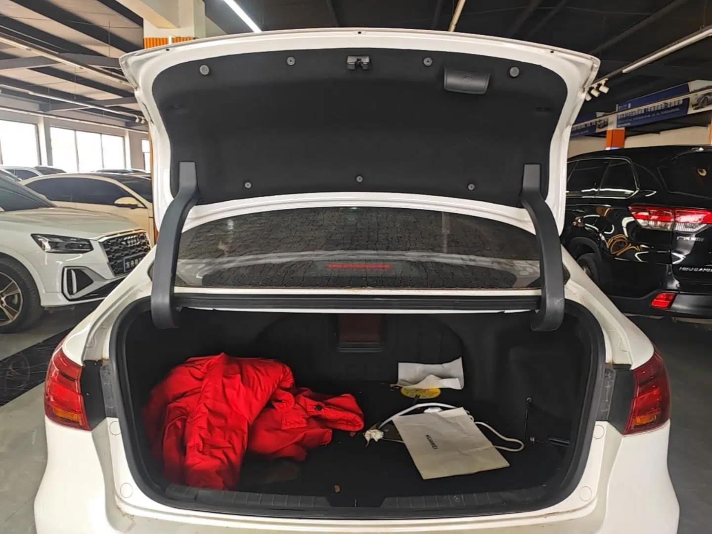 CHANGAN Raeton CC 2018 1.5T Automatic Zunya Model China V Standard — миниатюра 22