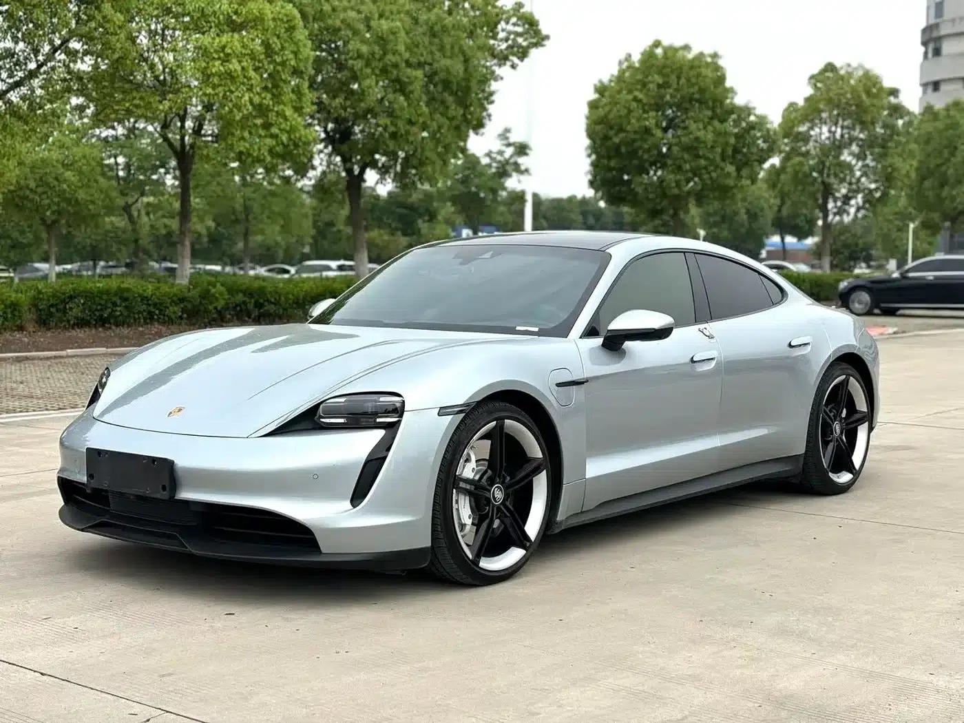 2022 Taycan — миниатюра 1