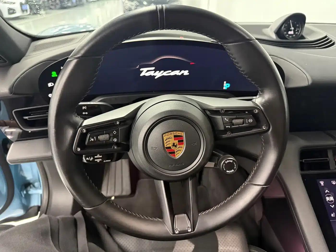 2020 Taycan — миниатюра 6