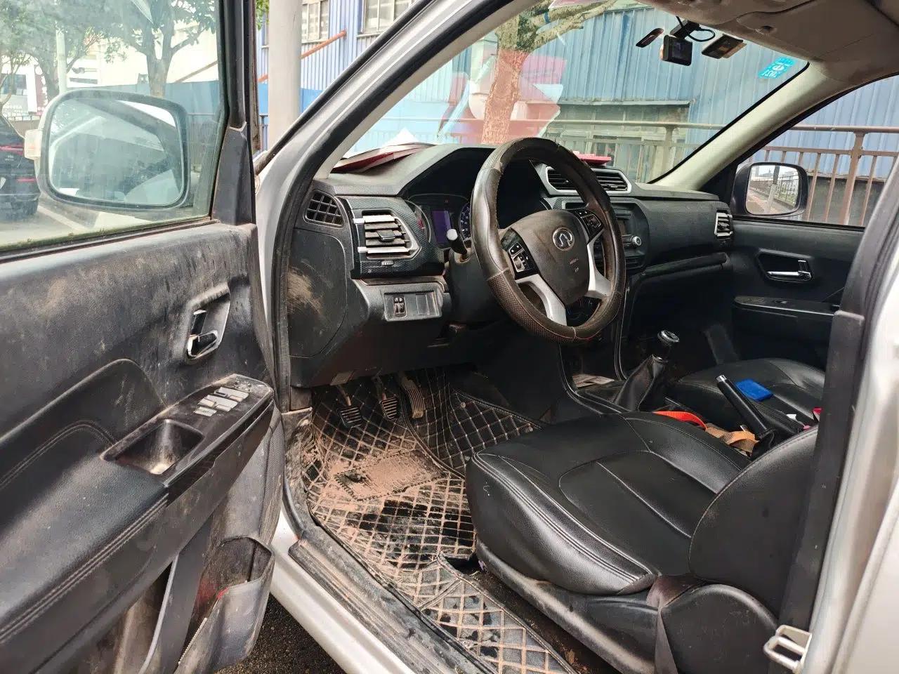Great Wall Wingle 5 2017 2.0T European Version Diesel Two-Wheel Drive Advanced Large Double-Cab GW4D20E — миниатюра 17