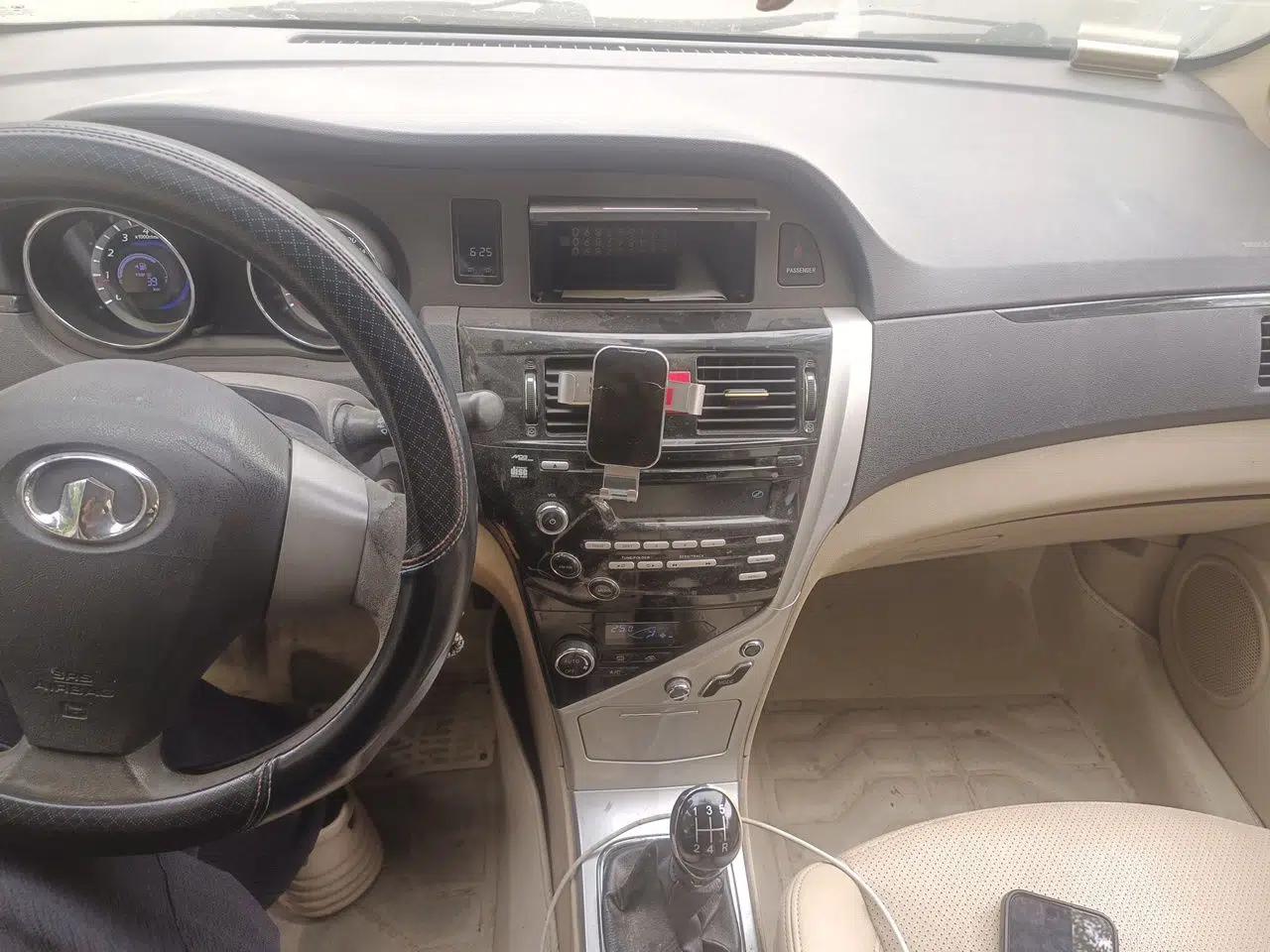 Great Wall C30 2013 1.5L Manual Luxury Model — миниатюра 14