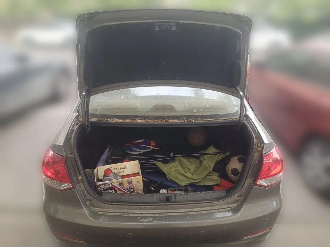 Great Wall C30 2013 1.5L Manual Luxury Model — миниатюра 20