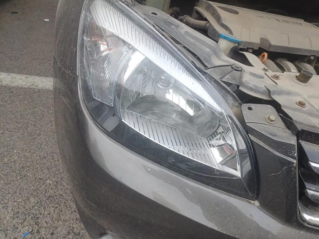 Great Wall C30 2013 1.5L Manual Luxury Model — миниатюра 7