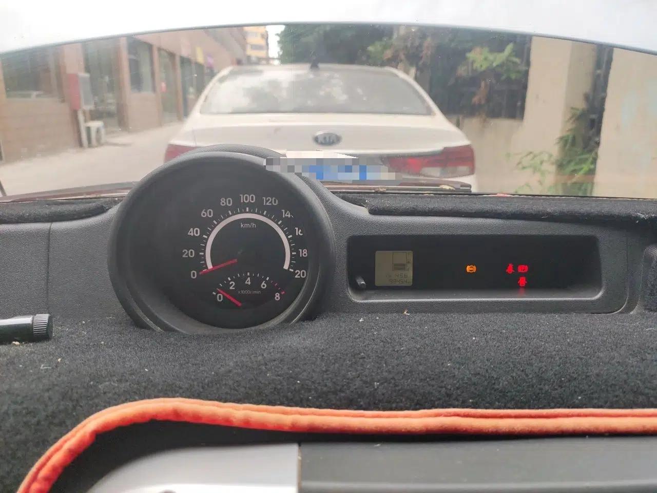 Great Wall M2 2010 1.5L Manual Elite Edition — миниатюра 12