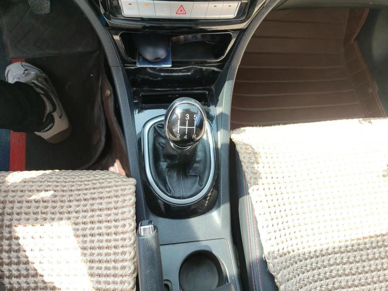 Great Wall C50 2013 1.5T Manual Fashion Edition — миниатюра 15