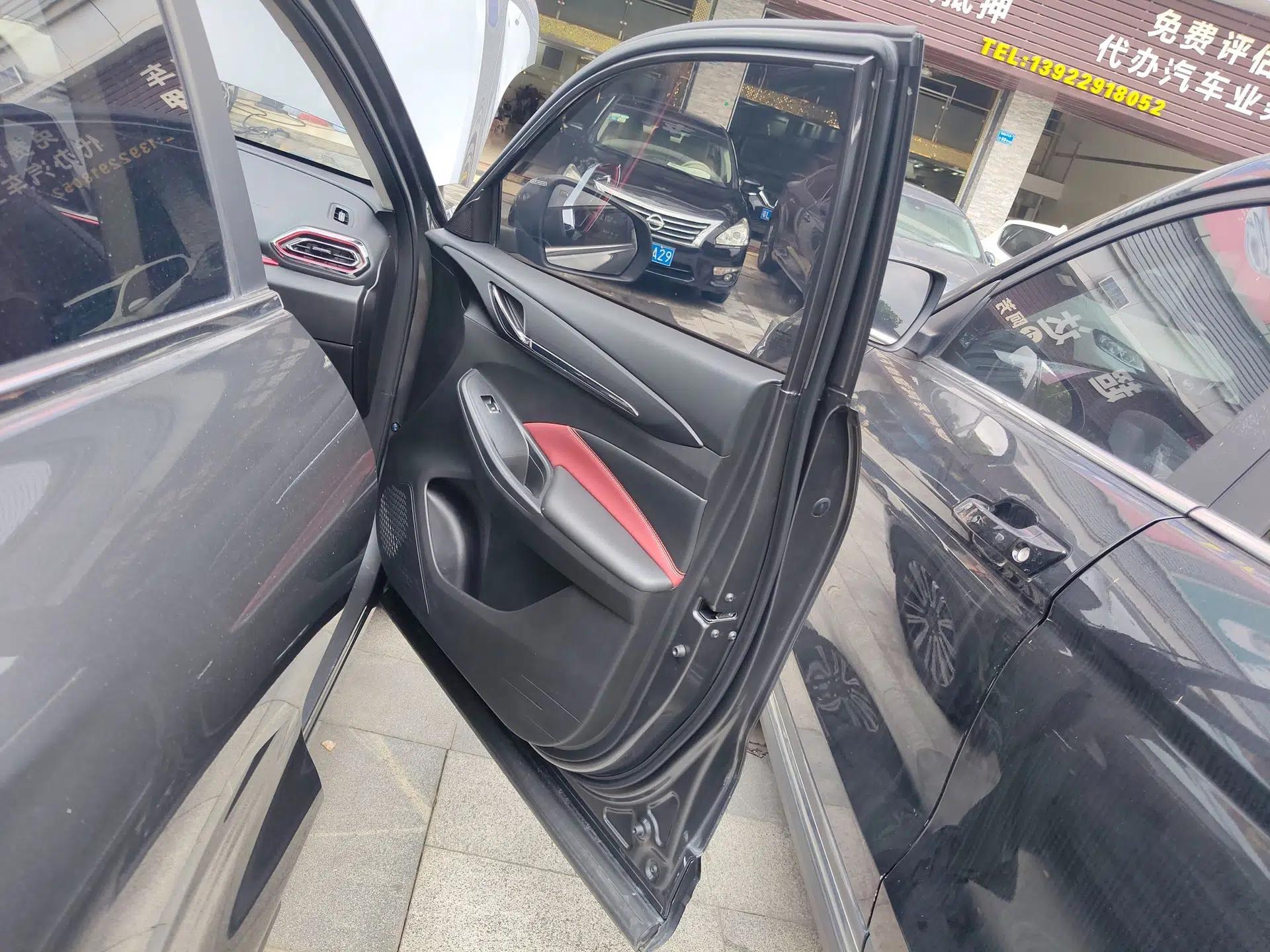 CHANGAN OSHAN X5 2021 1.5T DCT Prestige Edition — миниатюра 24