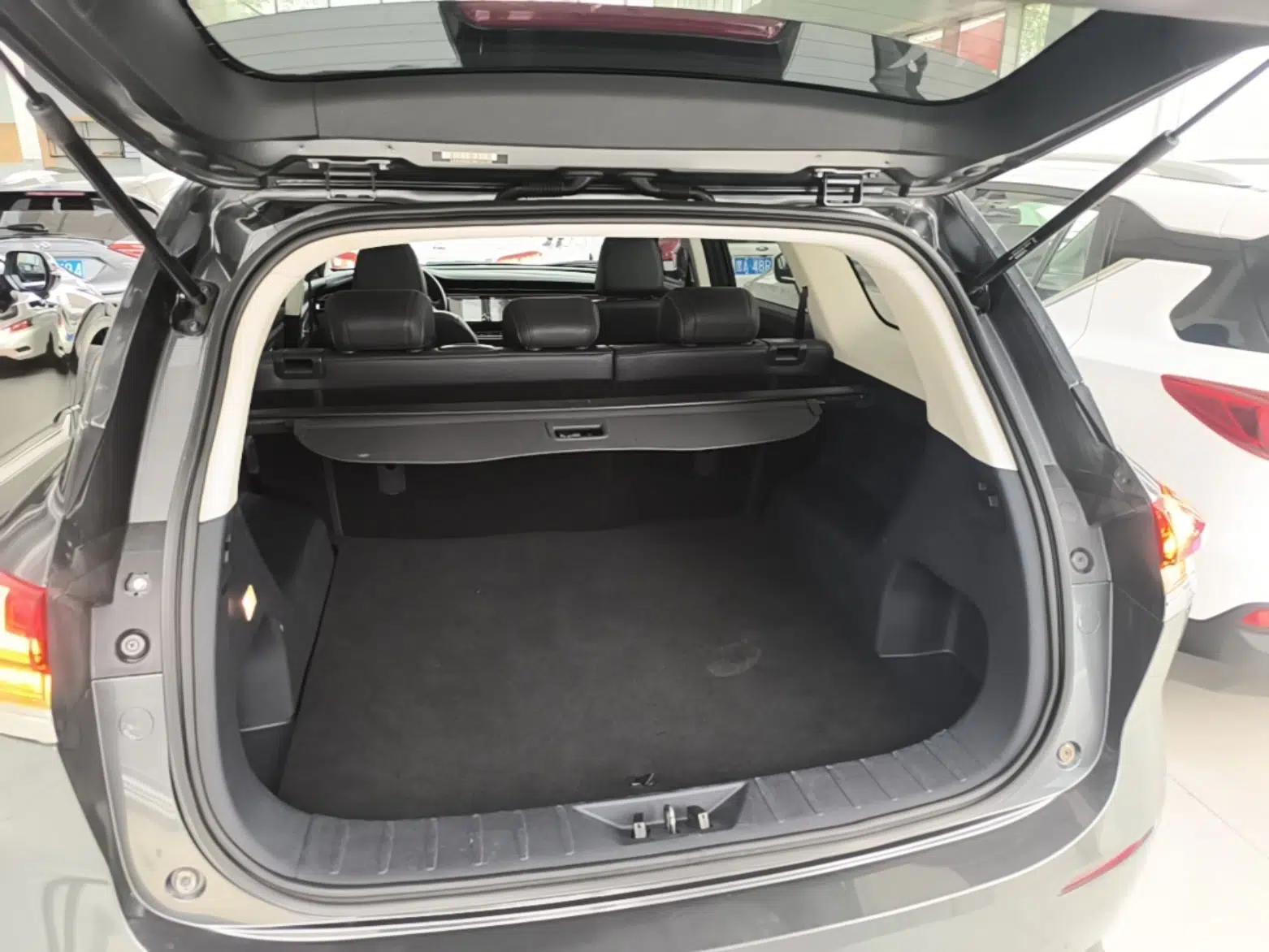 CHANGAN OSHAN X7 2021 1.5T Automatic Luxury Model — миниатюра 22