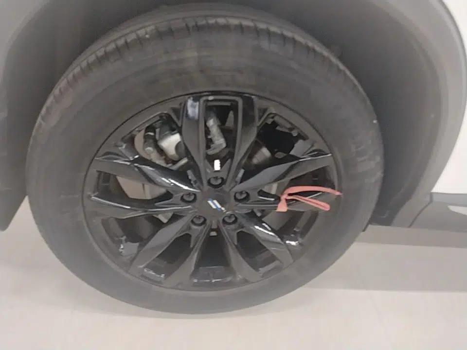 CHANGAN OSHAN X5 PLUS 2023 1.5T DCT Smart & Fun AI Edition — миниатюра 10