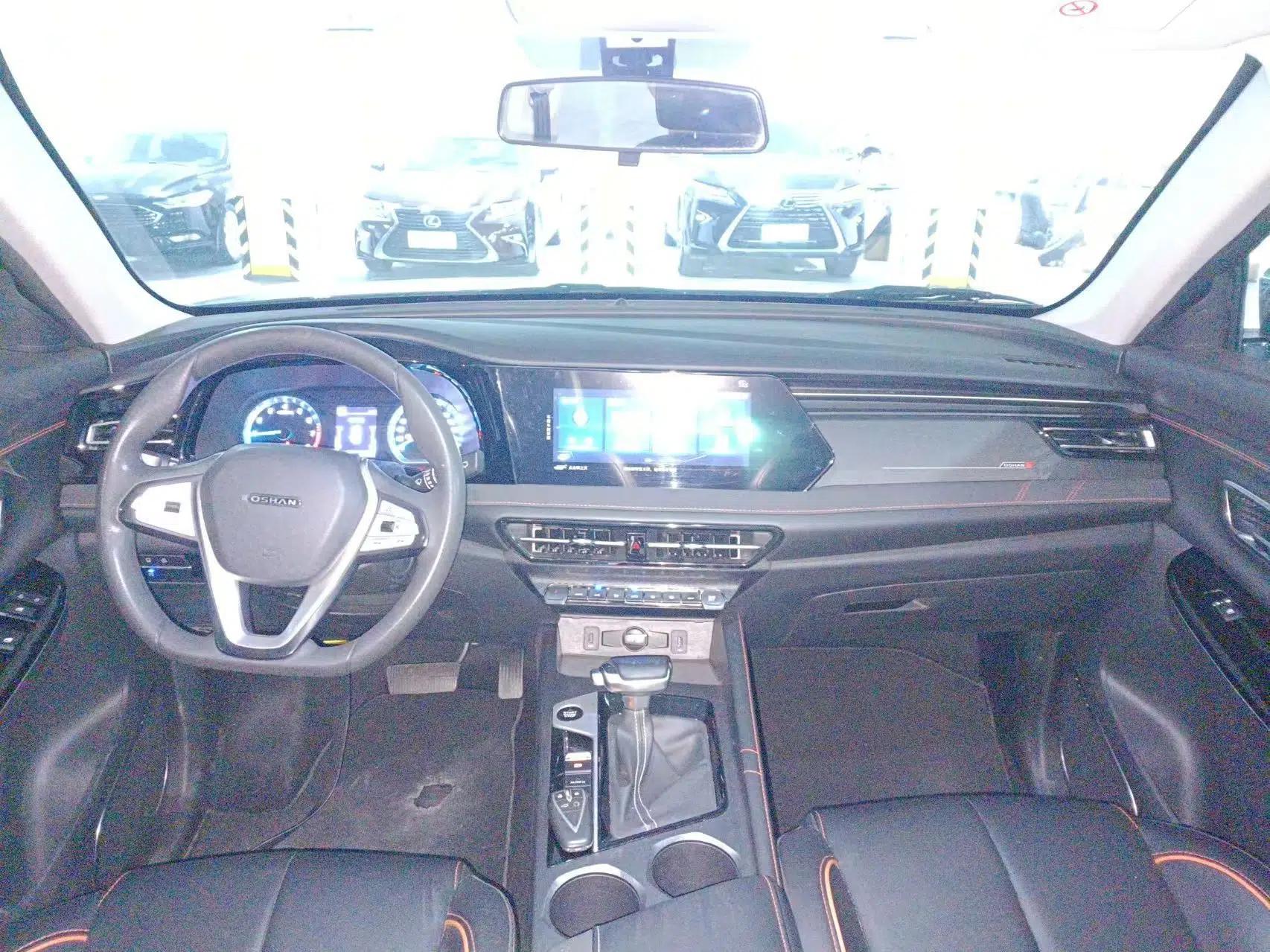 CHANGAN OSHAN X7 PLUS 2022 1.5T Blue Whale Edition Automatic Luxury 7-Seater — миниатюра 13