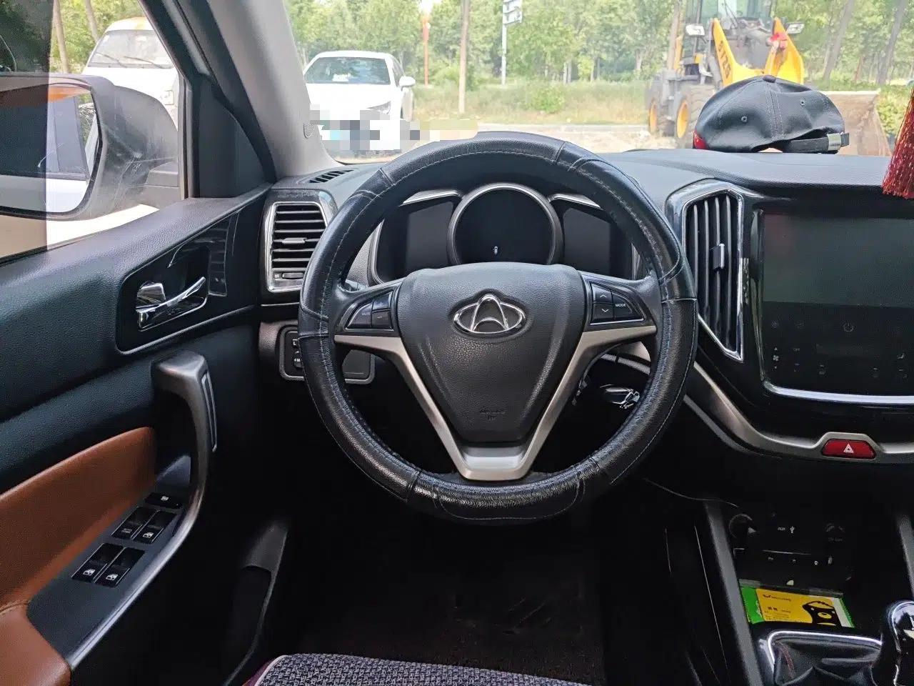 CHANGAN OSHAN CX70 2016 1.6L Manual Luxury Model — миниатюра 11