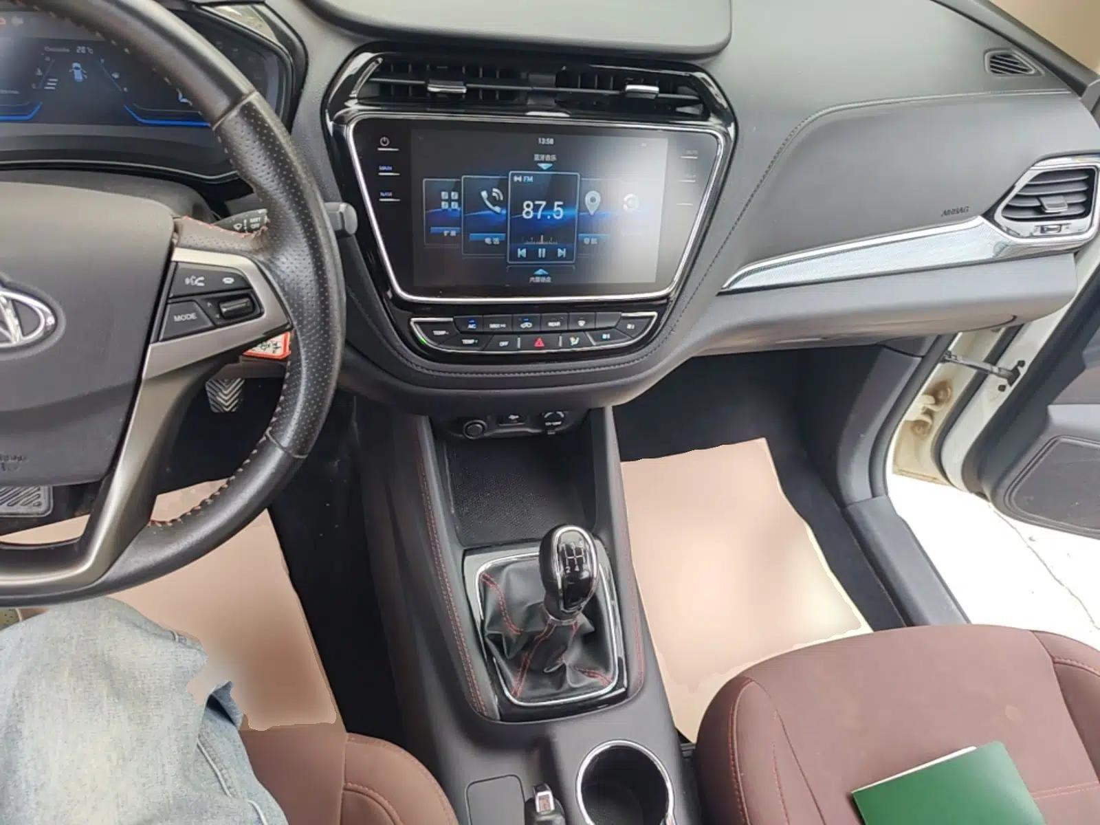 CHANGAN OSHAN A800 2017 1.6L Manual Comfort Model — миниатюра 13