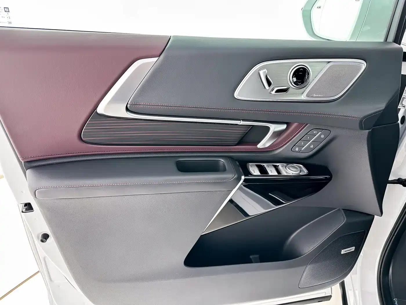 Century 2023 2.0T 7-Seat Luxury Edition — миниатюра 5