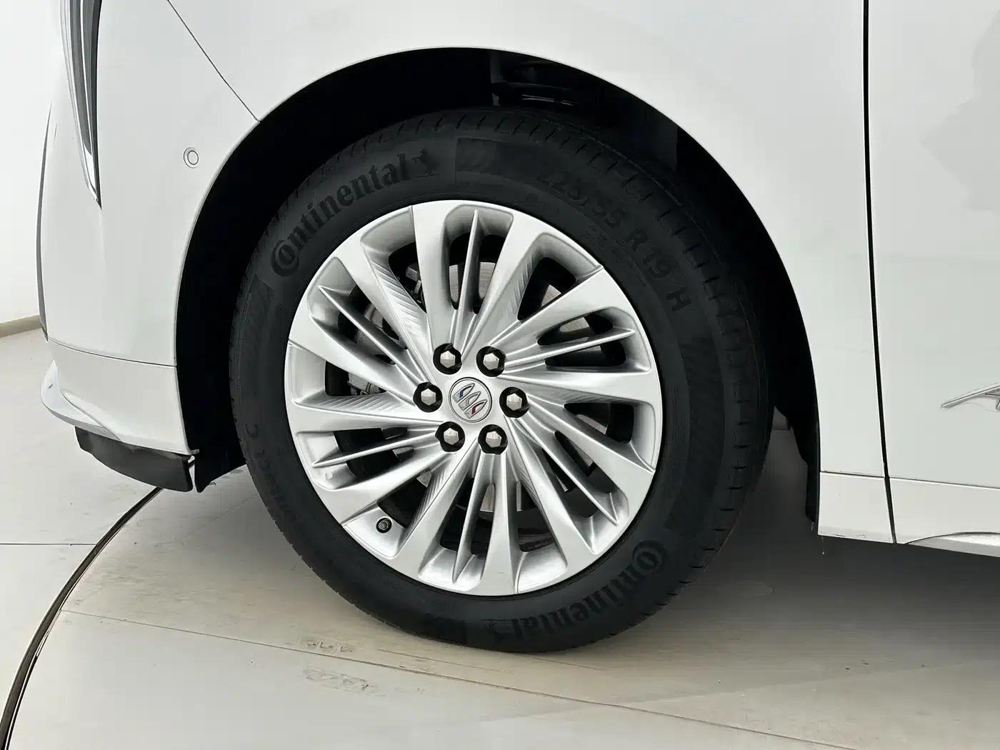 Century 2023 2.0T 7-Seat Luxury Edition — миниатюра 7