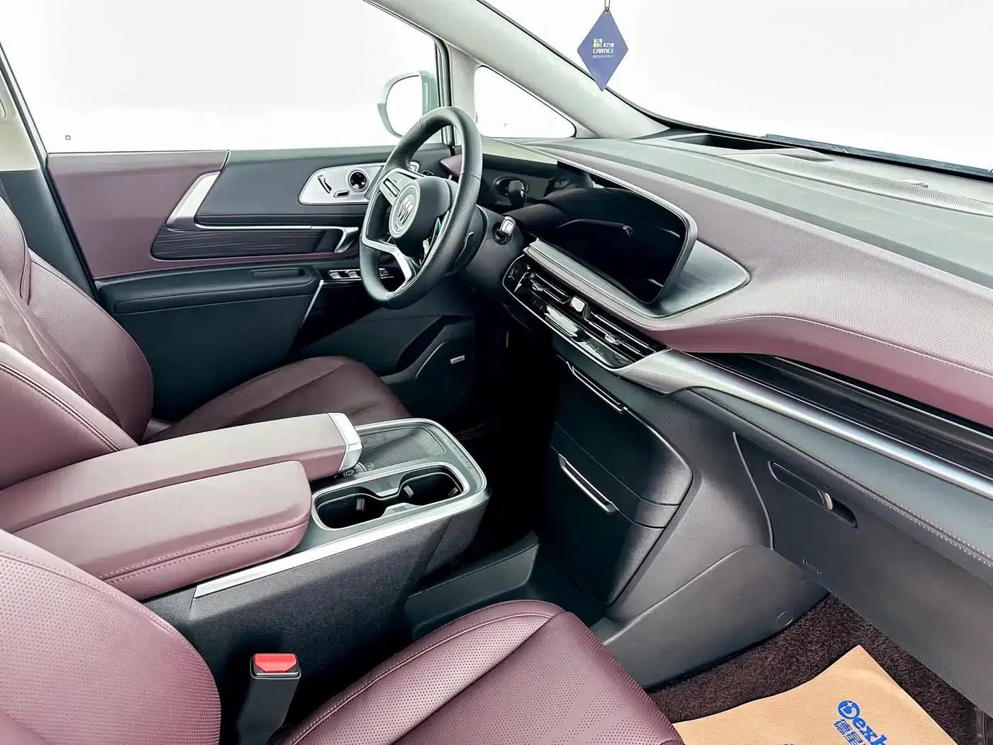Century 2023 2.0T 7-Seat Luxury Edition — миниатюра 9