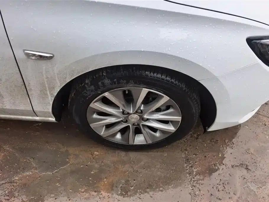 Buick GL6 2021 323T Mild Hybrid Connected Luxury Edition — миниатюра 6
