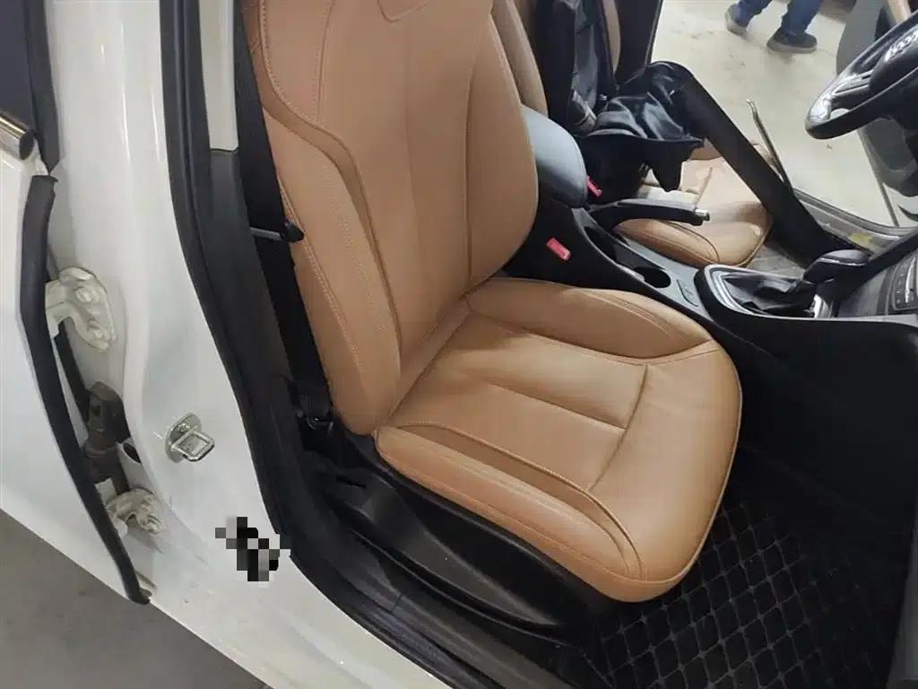 Buick Verano 2019 18T Automatic Connected Flagship Model (National V Emission Standard) — миниатюра 25