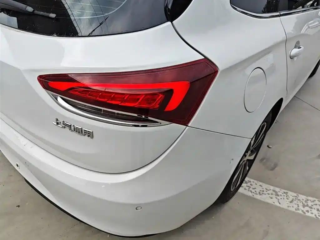 Buick Verano 2018 18T Automatic Elite — миниатюра 8