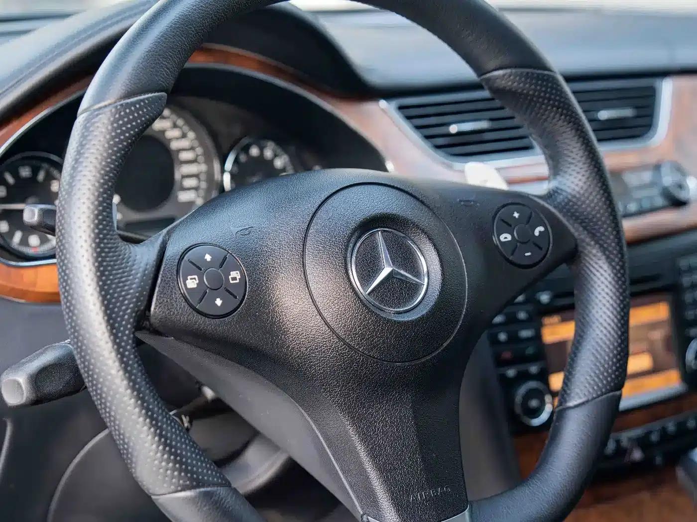 2008 Mercedes-Benz CLS AMG 63 — миниатюра 12