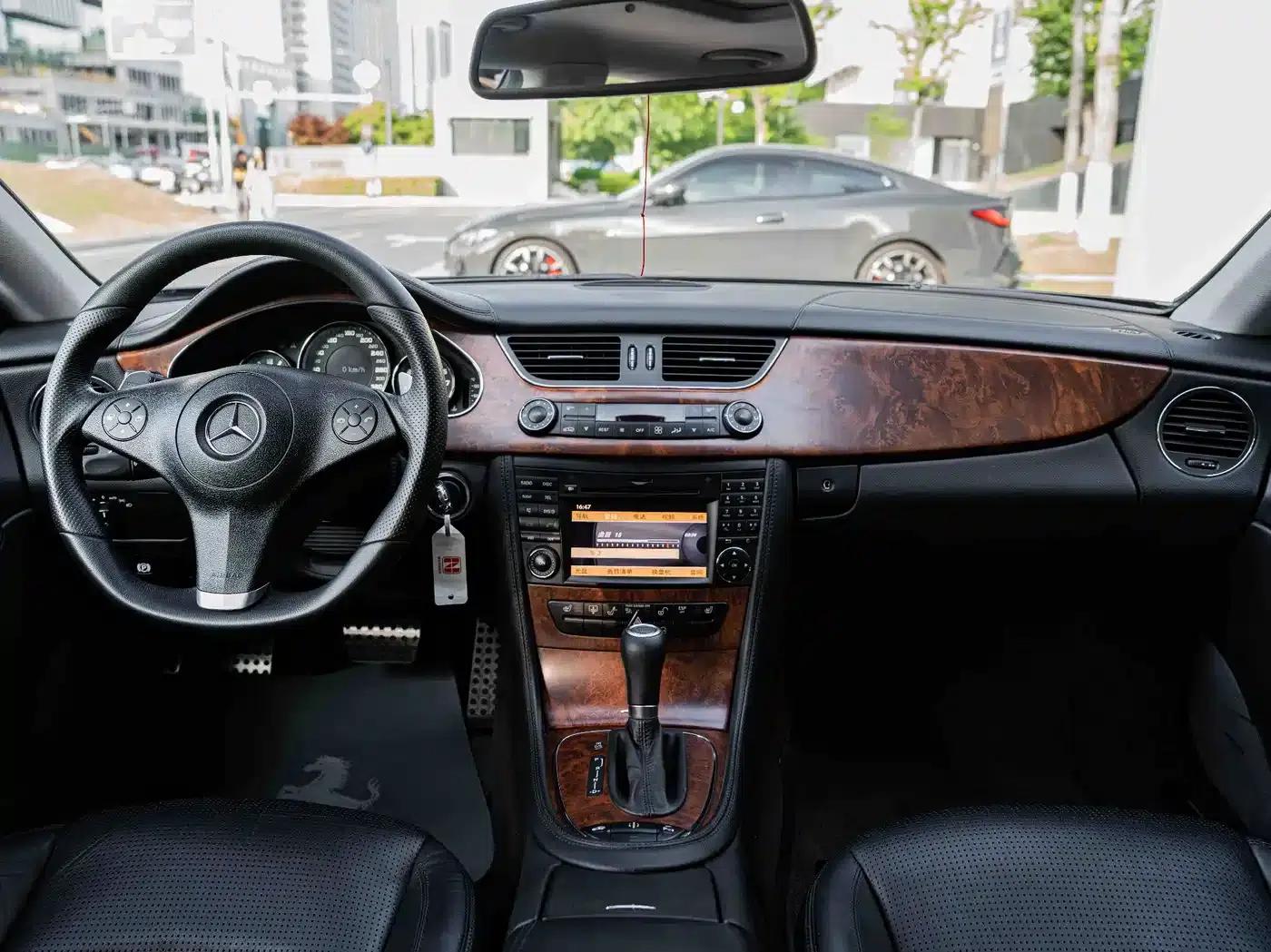 2008 Mercedes-Benz CLS AMG 63 — миниатюра 19