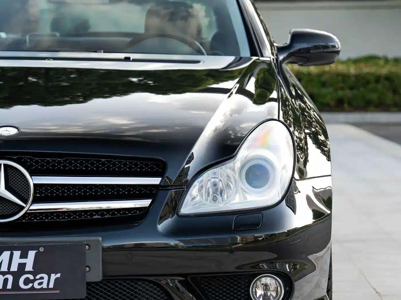 2008 Mercedes-Benz CLS AMG 63 — миниатюра 3