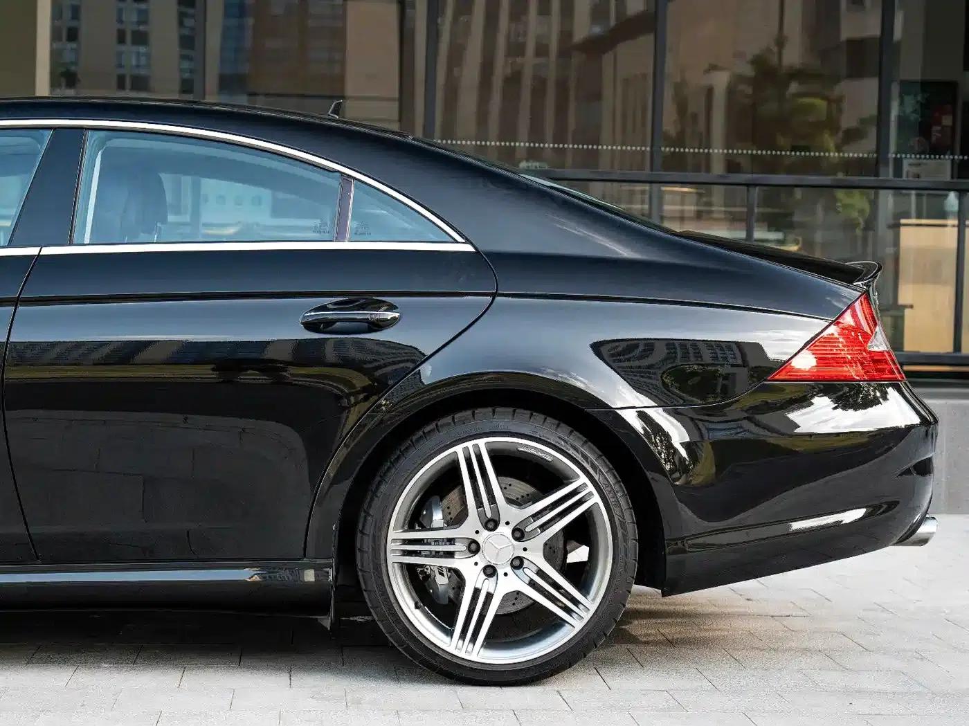 2008 Mercedes-Benz CLS AMG 63 — миниатюра 6