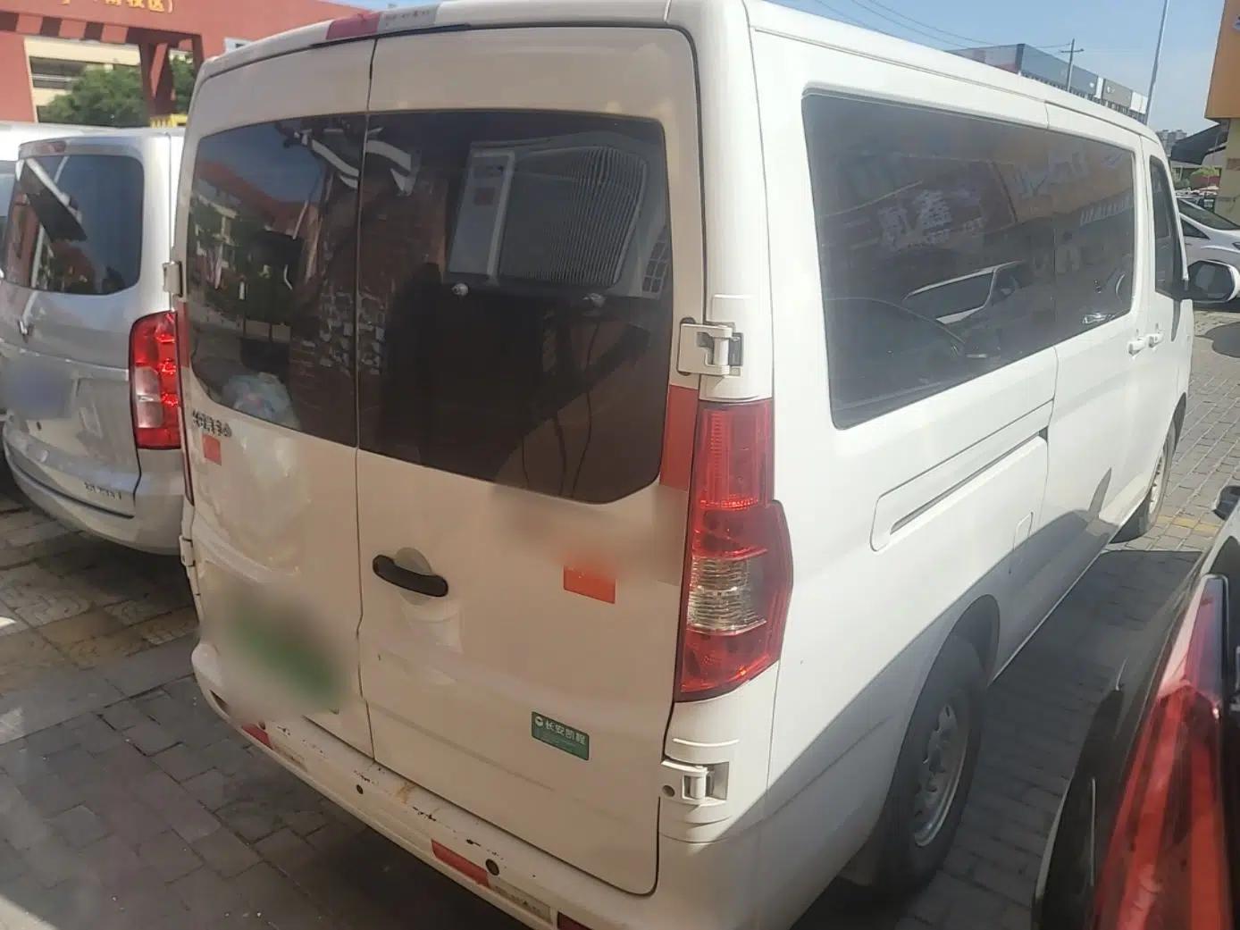 CHANGAN KAICHENG Ruixing EM80 2025 Passenger Version Comfort Edition 6-Seater 300 km Dual-Swing Doors — миниатюра 4