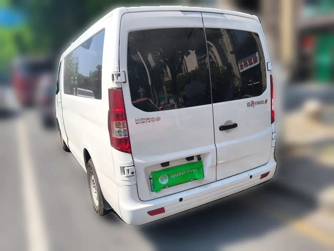 CHANGAN KAICHENG Ruixing EM80 2025 Passenger Version Comfort Edition 6-Seater 300 km Dual-Swing Doors — миниатюра 4