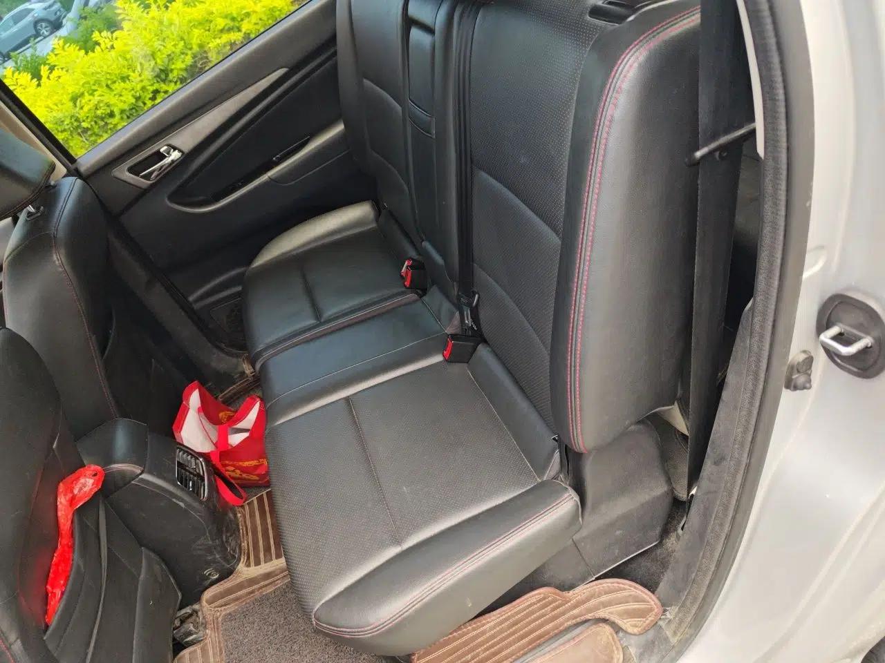 CHANGAN KAICHENG Oushang A600 2016 1.5L Manual Luxury 7-Seater — миниатюра 18