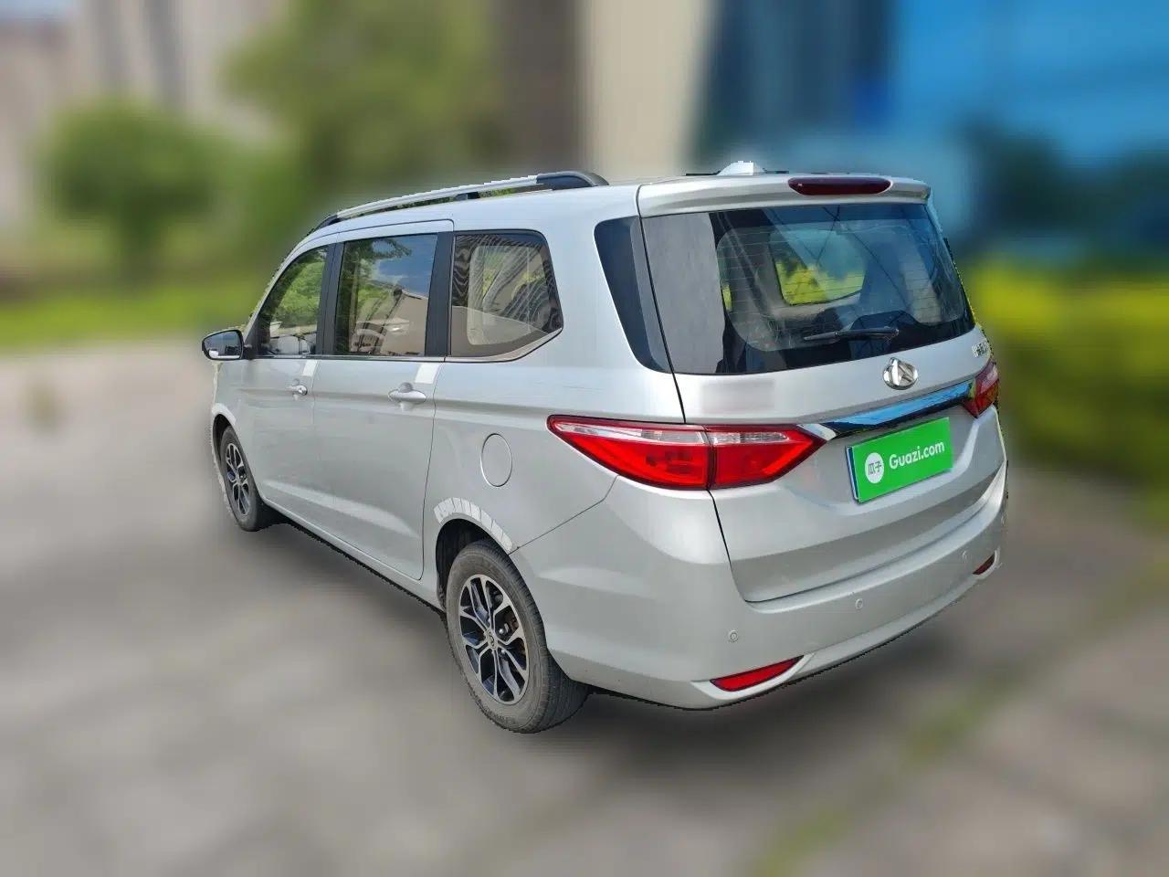 CHANGAN KAICHENG Oushang A600 2016 1.5L Manual Luxury 7-Seater — миниатюра 4