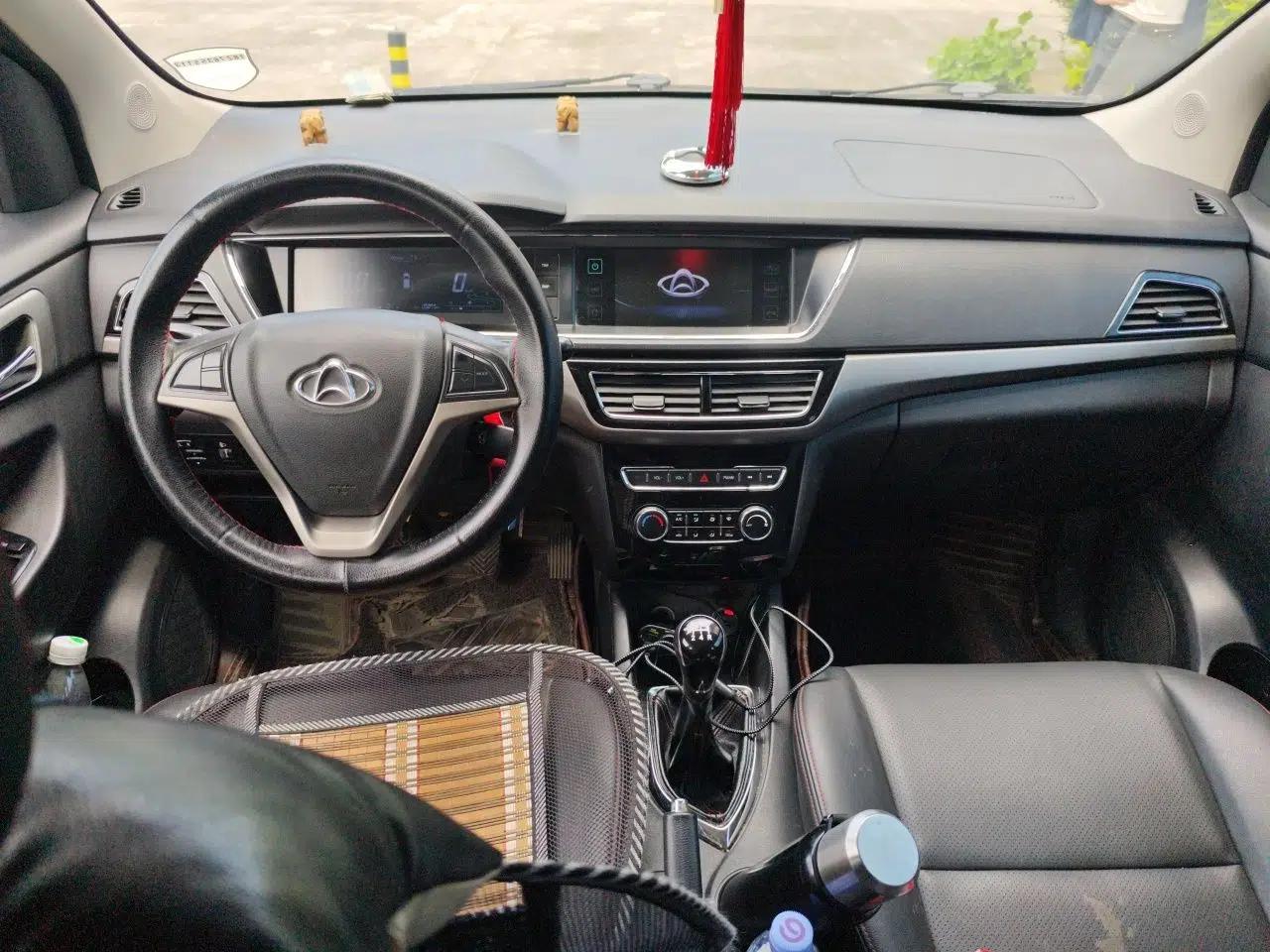 CHANGAN KAICHENG Oushang A600 2016 1.5L Manual Luxury 7-Seater — миниатюра 10