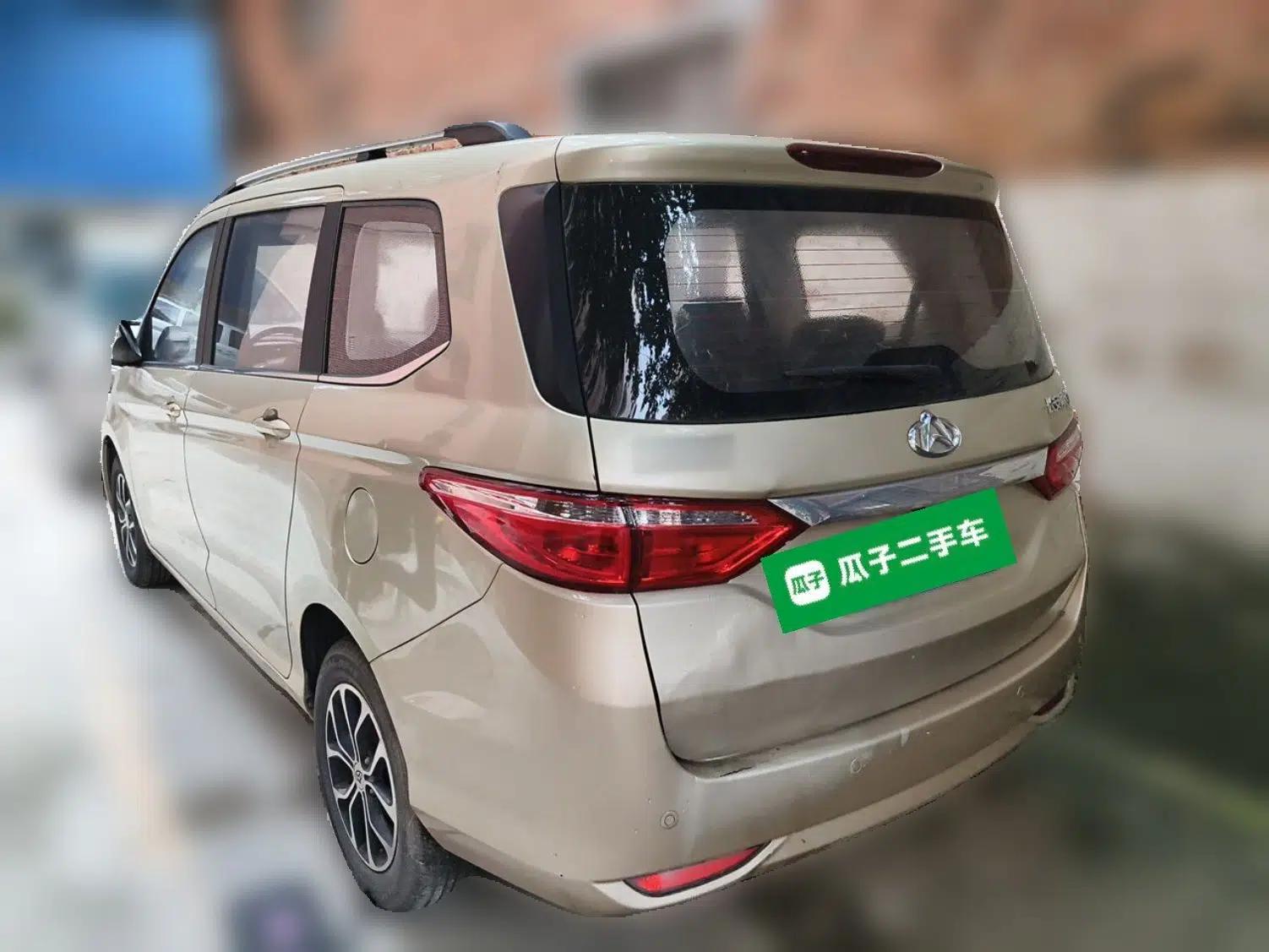 CHANGAN KAICHENG Oushang A600 2016 1.5L Manual Luxury 6-Seater — миниатюра 4