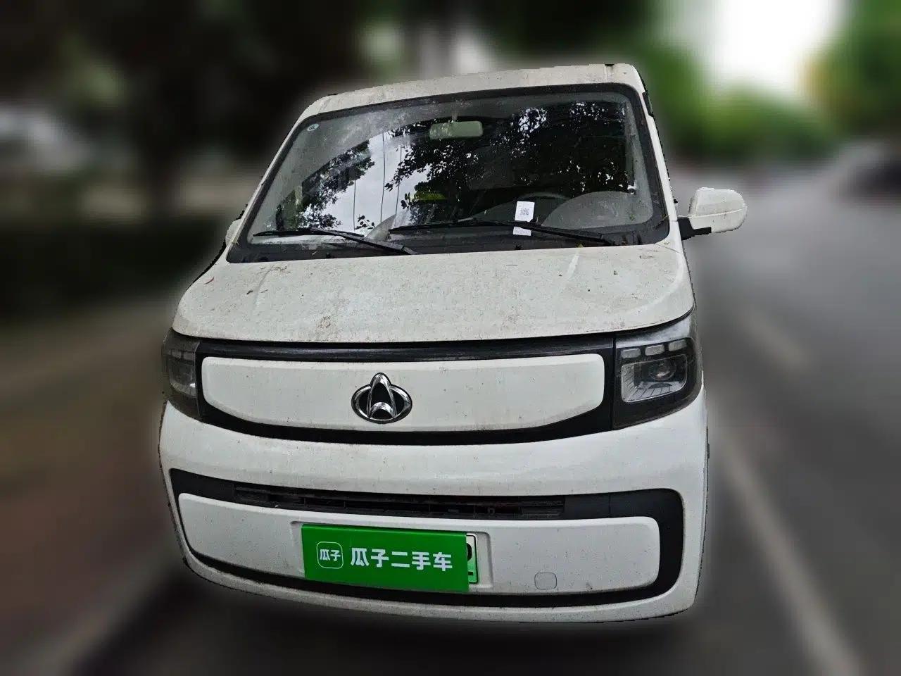 CHANGAN KAICHENG Ruixing EM60 2025 Passenger Version Comfort Model 6 Seats 300 km Liftback Door — миниатюра 2