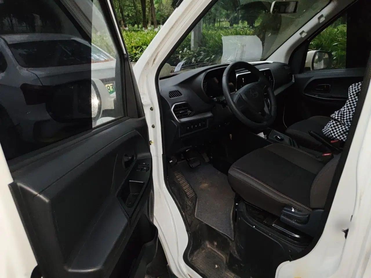 CHANGAN KAICHENG Ruixing EM60 2025 Passenger Version Comfort Model 6 Seats 300 km Liftback Door — миниатюра 19