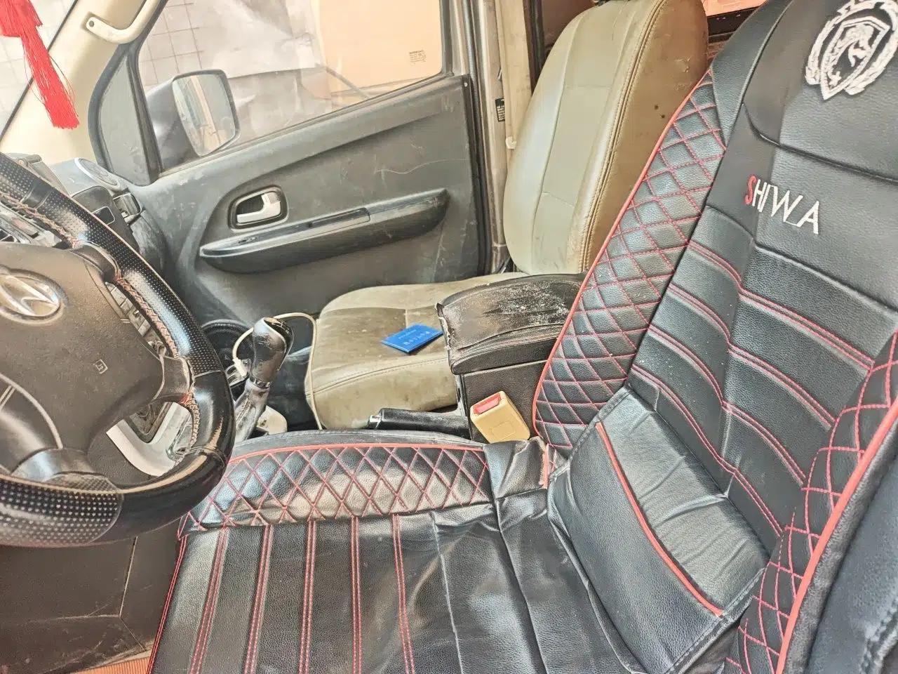 CHANGAN KAICHENG Ruixing M90 2018 1.5T Comfort Model Flat Roof Liftback Doors 6-Seater 4G15T — миниатюра 16