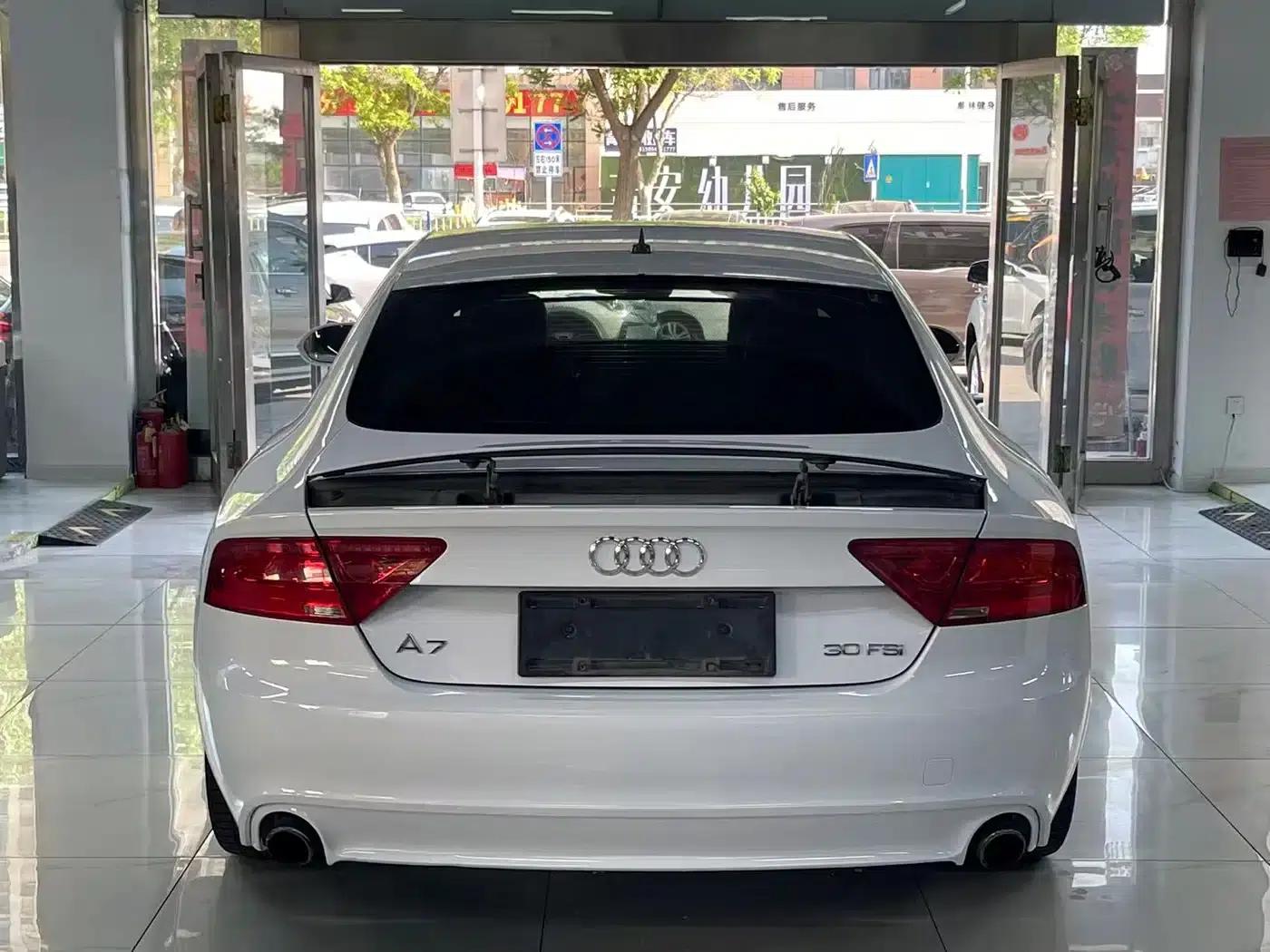 Audi A7 2013 30 FSI Standard Edition — миниатюра 4