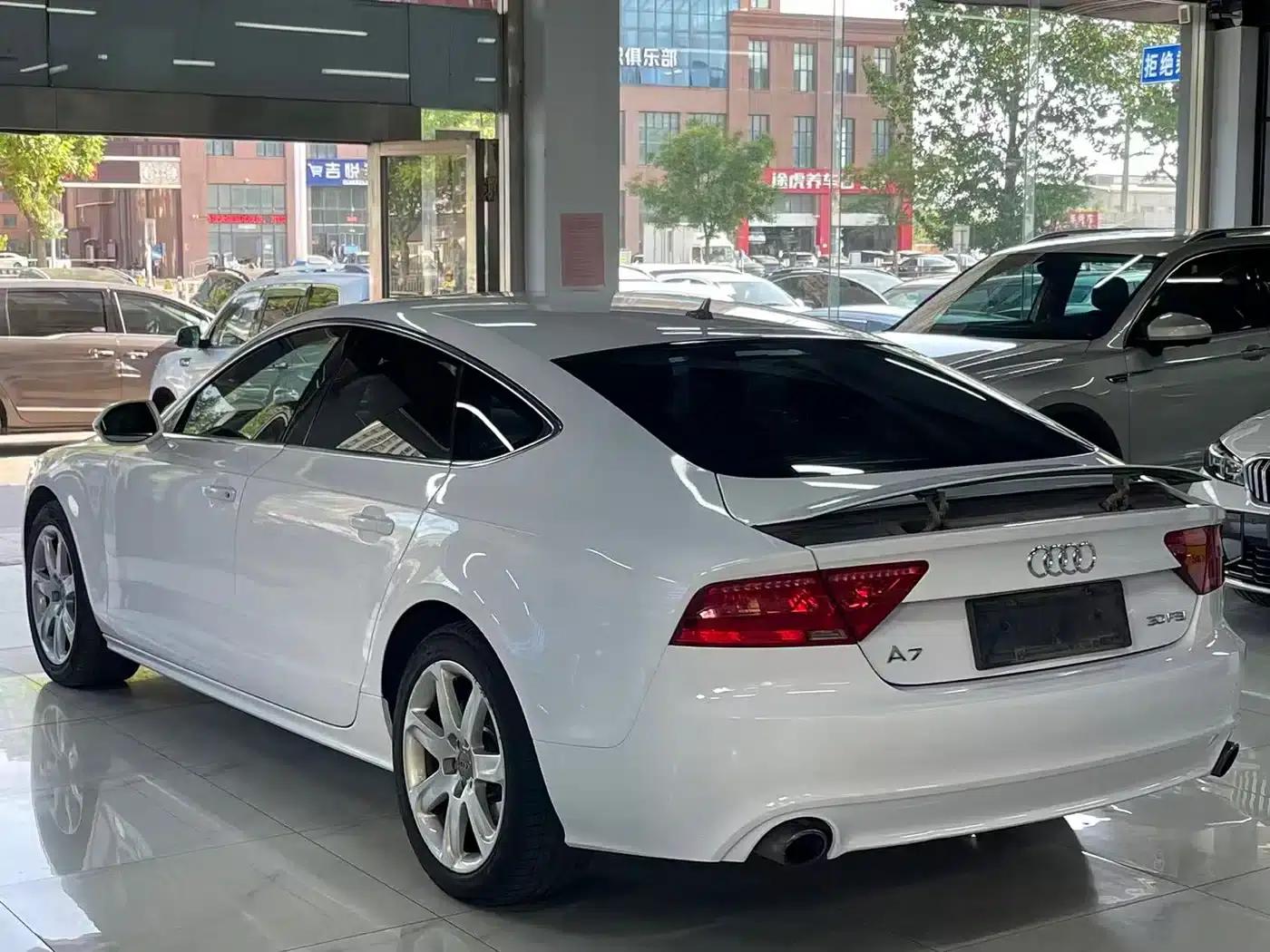Audi A7 2013 30 FSI Standard Edition — миниатюра 5